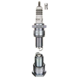CANDELA DI ACCENSIONE NGK DR8EIX