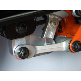 Kit Abbassamento Sella - KTM 690 Enduro /R (2008-2009) - 690 Enduro R (2010-2016) - 690 SM/SMC (2009-2010) - 690 SMC R (2012-2017) - 690 Supermoto/R (2009-2012) -30 mm