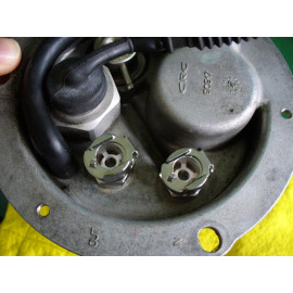 Attacco Innesto Rapido Benzina FEMMINA in OTTONE cromato passo 1/4 di pollice. Diametro 14 mm c.ca per TRIUMPH - sostitutivo originale PFKL1199484