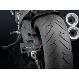Porta Targa Laterale Regolabile RIZOMA con luce targa LED specifico per DUCATI DIAVEL 1200 / CARBON (2011>)