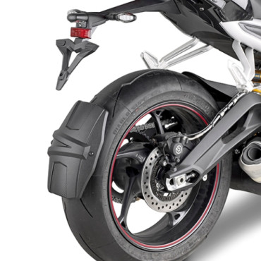 Kit specifico per paraspruzzi universale aggiuntivo RM01, RM02 per TRIUMPH Street Triple 765 (17 > 18)