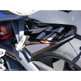 PARAFANGO POSTERIORE colore CARBON LOOK-SILVER MESH TRIUMPH DAYTONA 675 (13>)