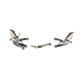 Pedana regolabile LIGHTECH poggiapiede fisso per YAMAHA R1 (2015>)
