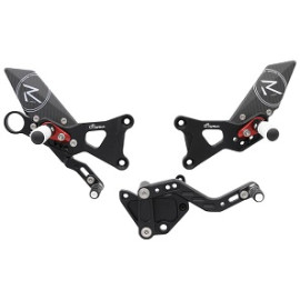 PEDANE REGOLABILI LIGHTECH CON POGGIAPIEDE SNODATO LIMITED EDITION per BMW S1000 RR / HP4 (2009/2013) - CAMBIO ROVESCIATO