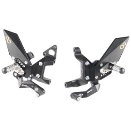 Pedane regolabili - cambio normale - LIGHTECH - con poggiapiede snodato per DUCATI PANIGALE 1299 / 899 / 959 / 1199  PANIGALE V2 955 (2020-2024)