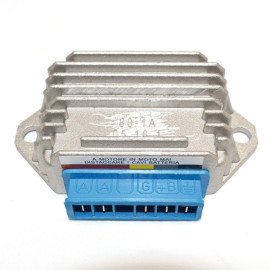 Regolatore di Tensione KOKUSAN - 12V - ca/cc - 5 faston per GILERA EASY MOVING 50 - STORM 50 (1994/1995) - TYPHOON 50 (1994/1997) - STALKER 50 (1997/1998) - GSA 50 (c/avv.to elettrico)